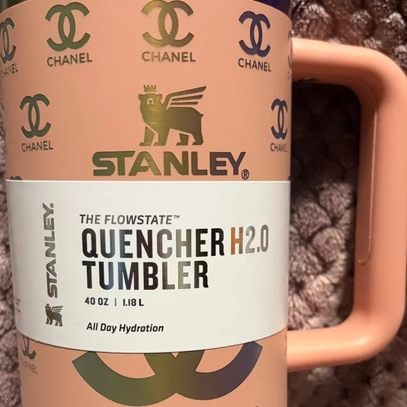 Stanley Peach Tumbler with Logo - Picture 3 of 10